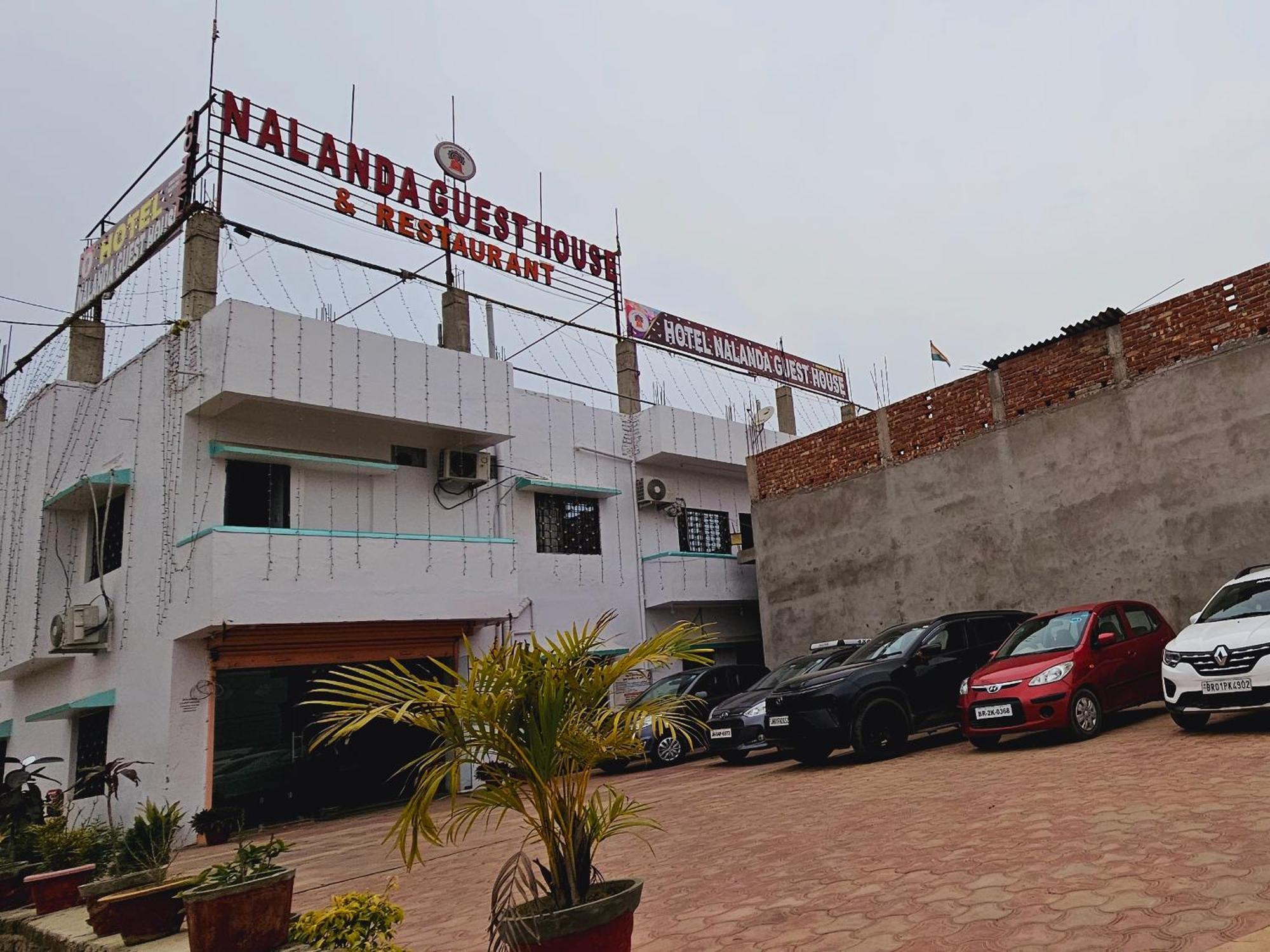 Hotel Nalanda Guest House المظهر الخارجي الصورة