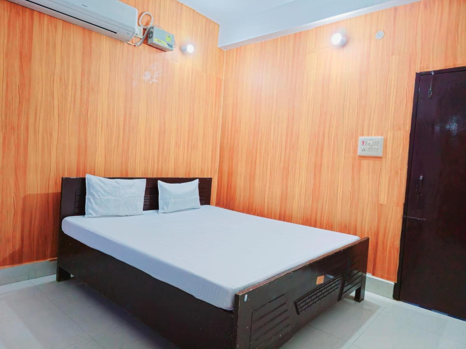 Hotel Nalanda Guest House المظهر الخارجي الصورة