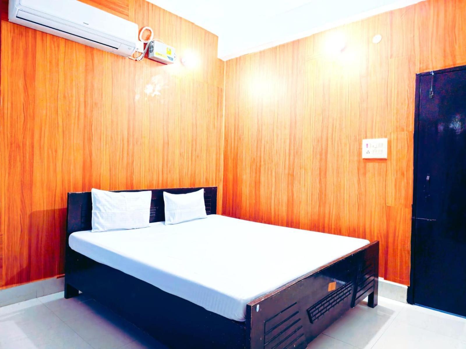 Hotel Nalanda Guest House المظهر الخارجي الصورة